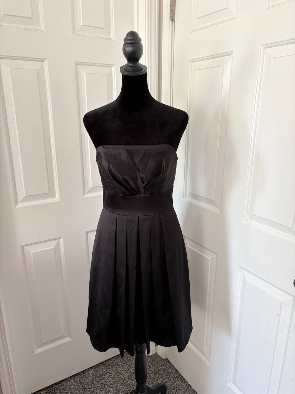 White House Black Market Strapless Black Pleated Satin Cocktail Dress